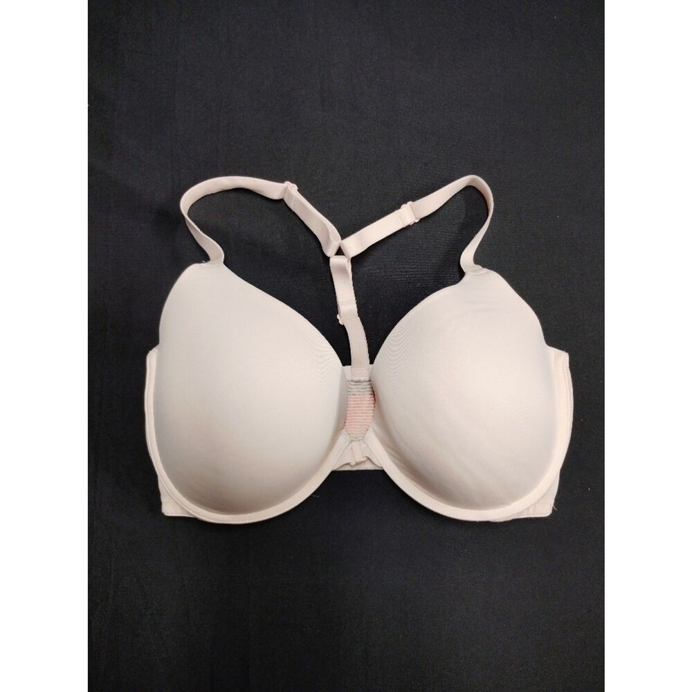 PINK Victoria's Secret 34DDD Pale Pink T-Shirt Bra - front close racerback